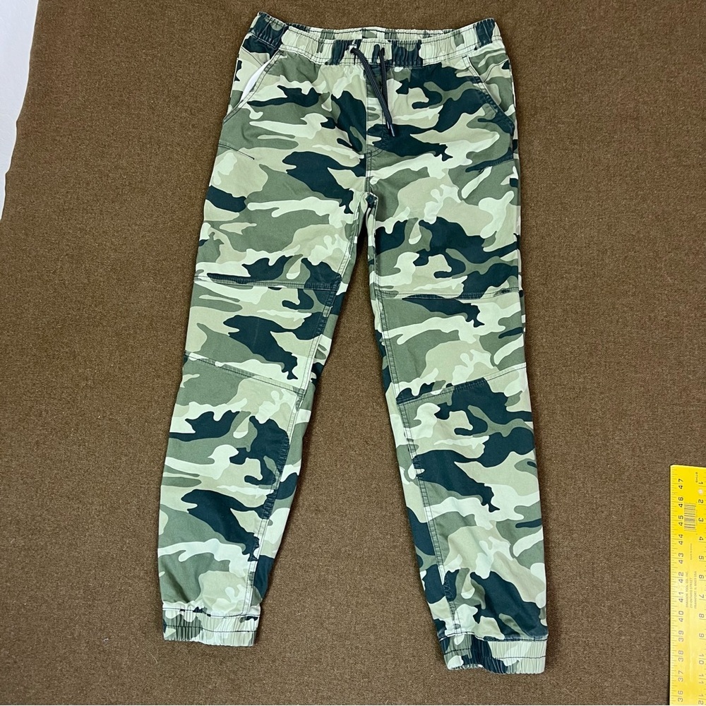 Wonder Nation  size:XL(14-16) camouflage pull on drawstring.